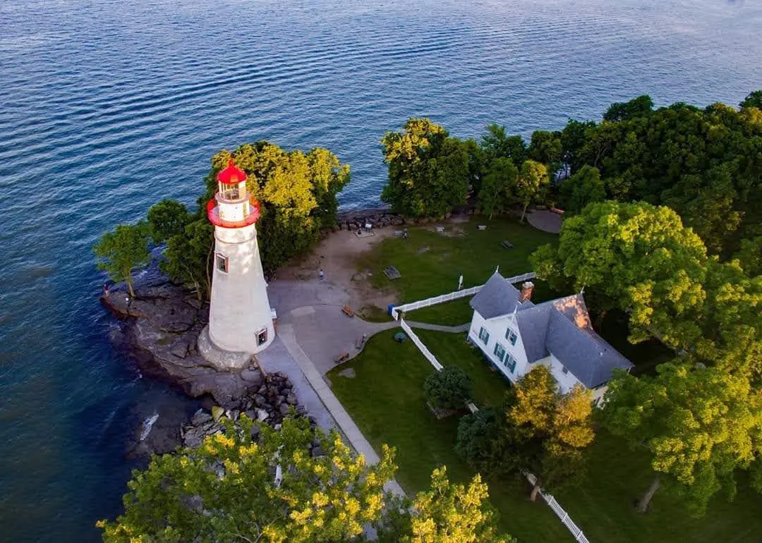Top view of the Marblehead Lighthouse in summer